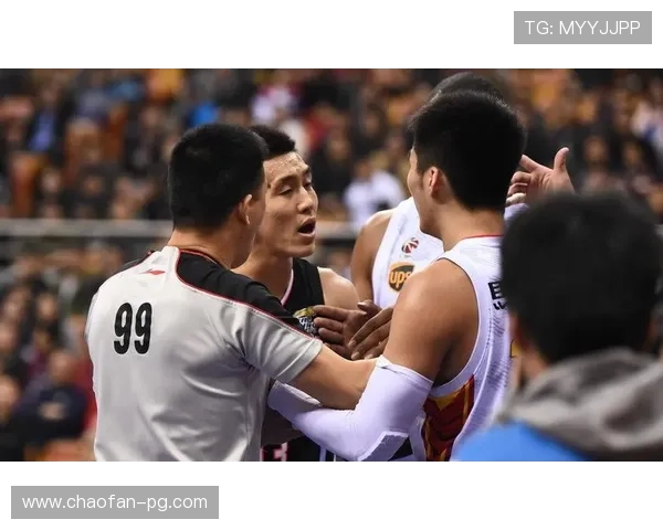 PK队直播现场：激烈对决全程高能上演